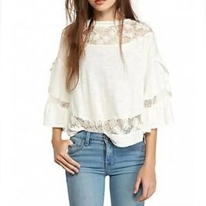 Free People NWT Love Affair Bell Sleeve Ivory 100% Cotton Lace Top MSRP $128 M